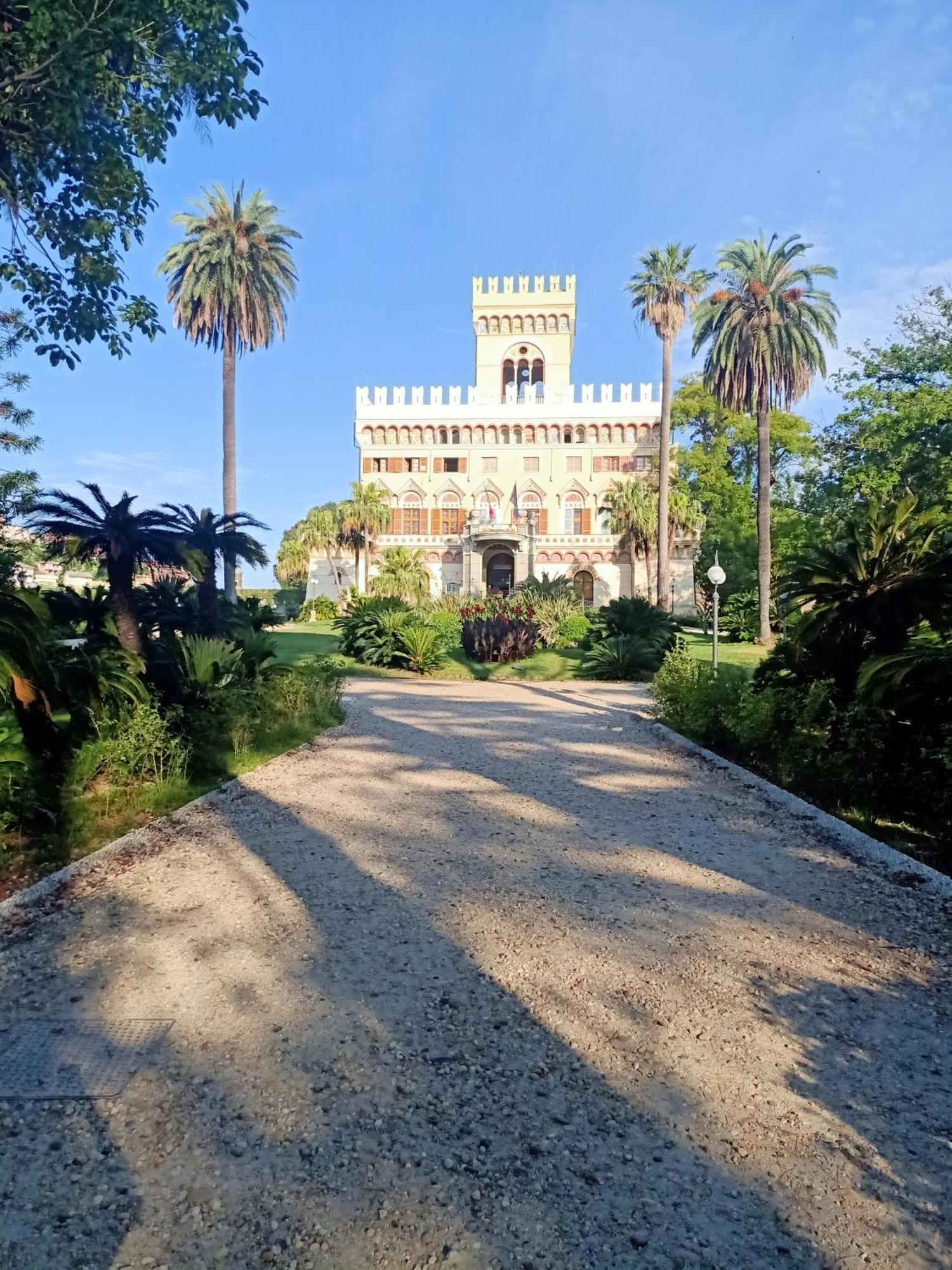Hotel Serena Arenzano Eksteriør billede